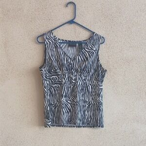 Make Offer!Axcess Black and White Fitted Ribbed Tank Top